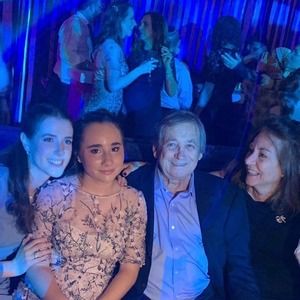 Meet your Posher, Aviva